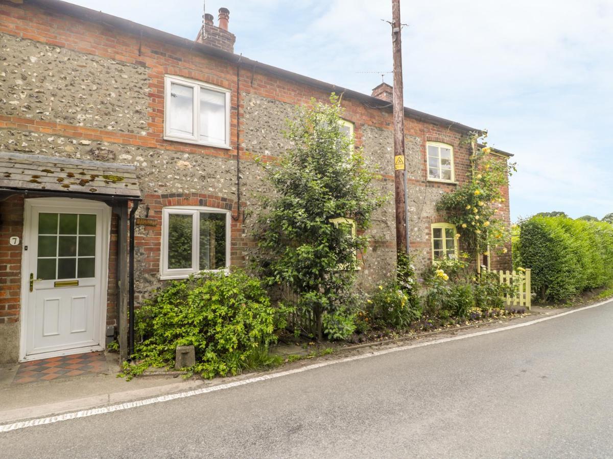 Apple Tree Cottage Shillingstone Esterno foto